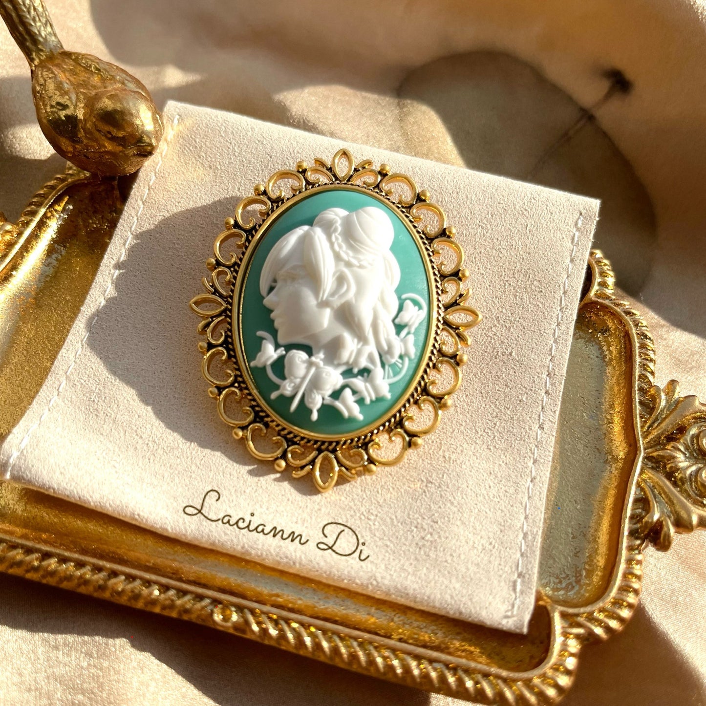 Laciann Di Portrait Relief Brooch