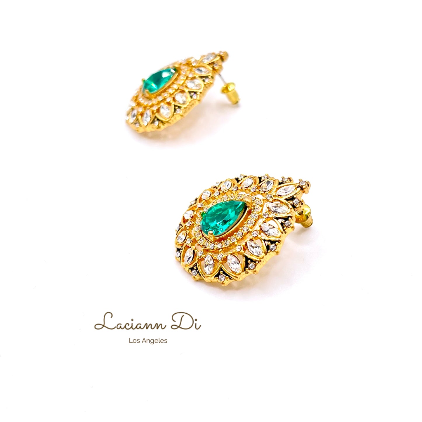 Laciann Di Crystals Earrings